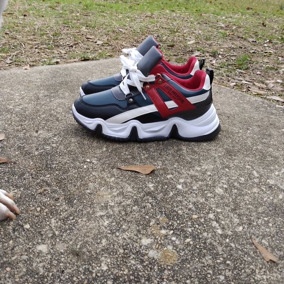 True Religion Kendall - Picture 5 of 5